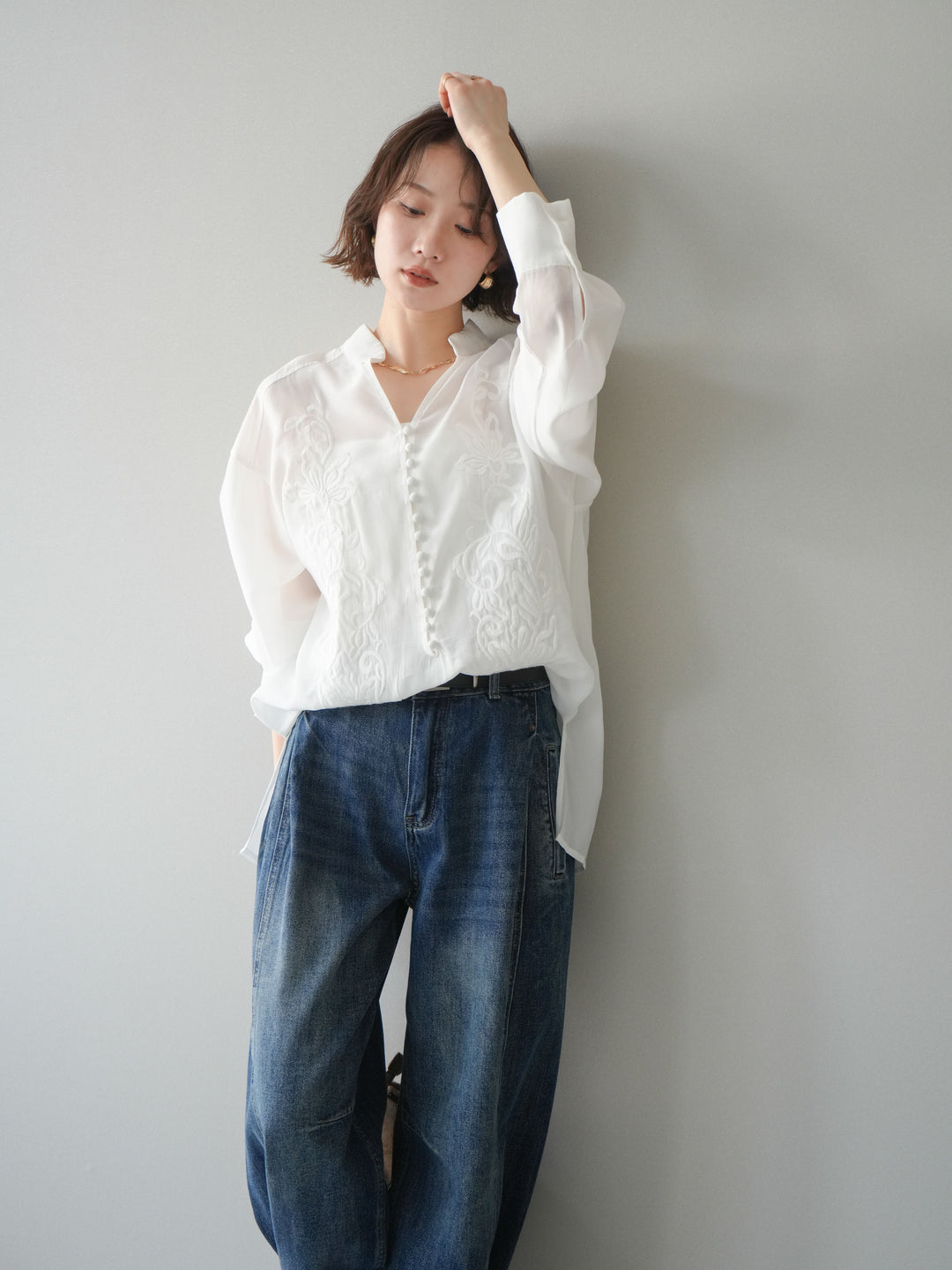 【預購】前繩刺繡襯衫/白色