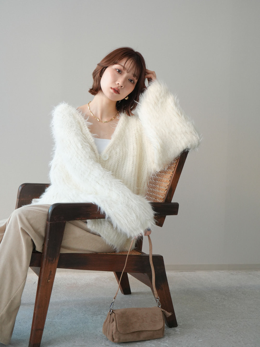 [予約]シャギーオーバーニットカーディガン/white