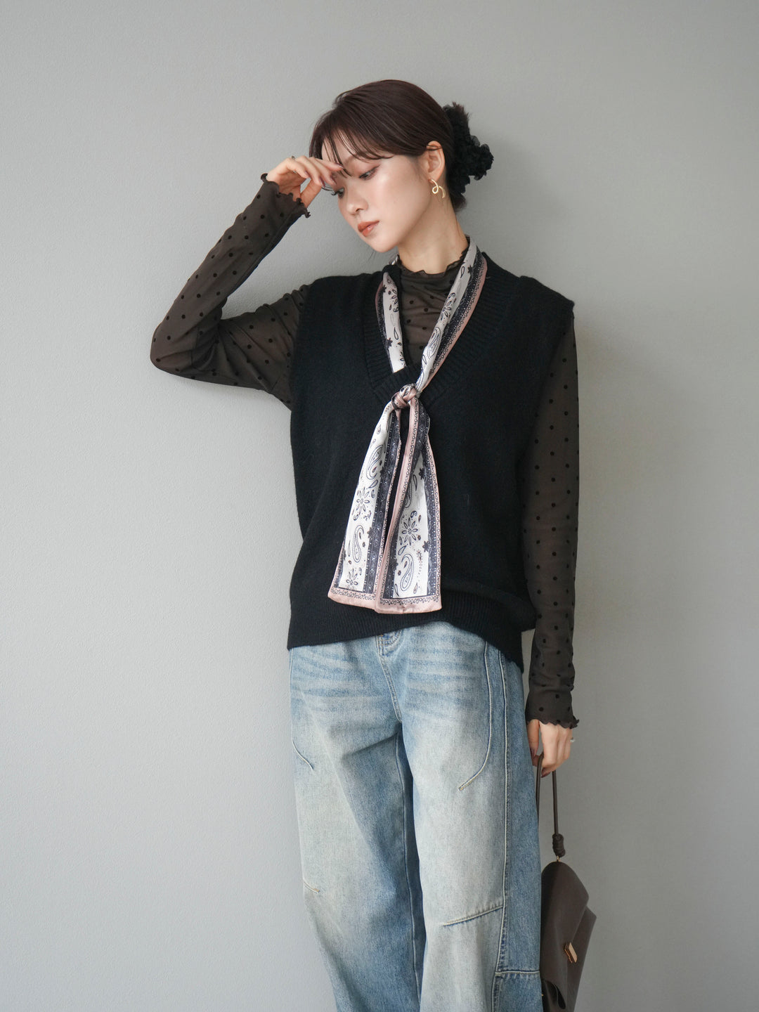 [予約]スカーフ付きニットベスト/black