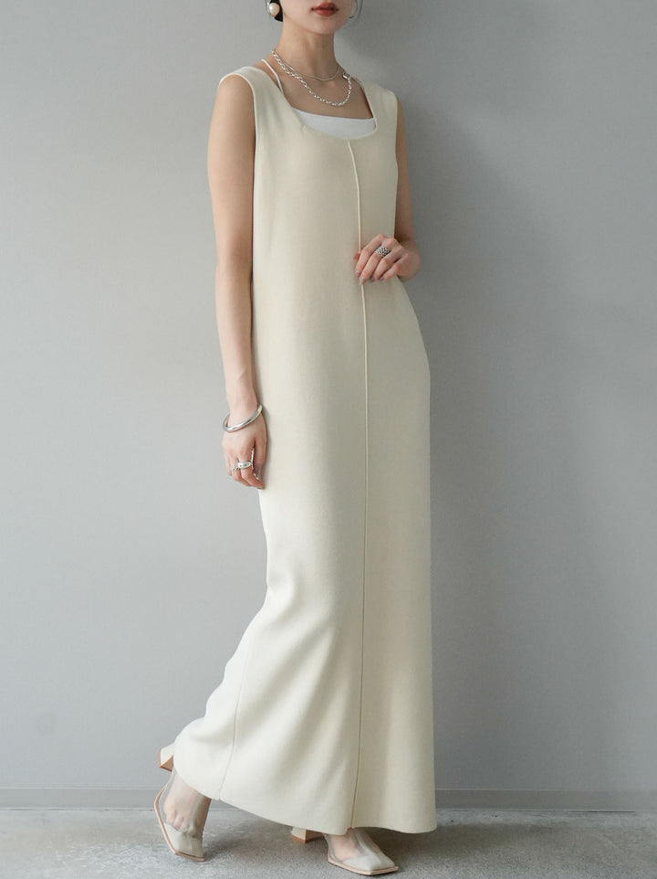 [予約]スクエアネックニットワンピース/アイボリー