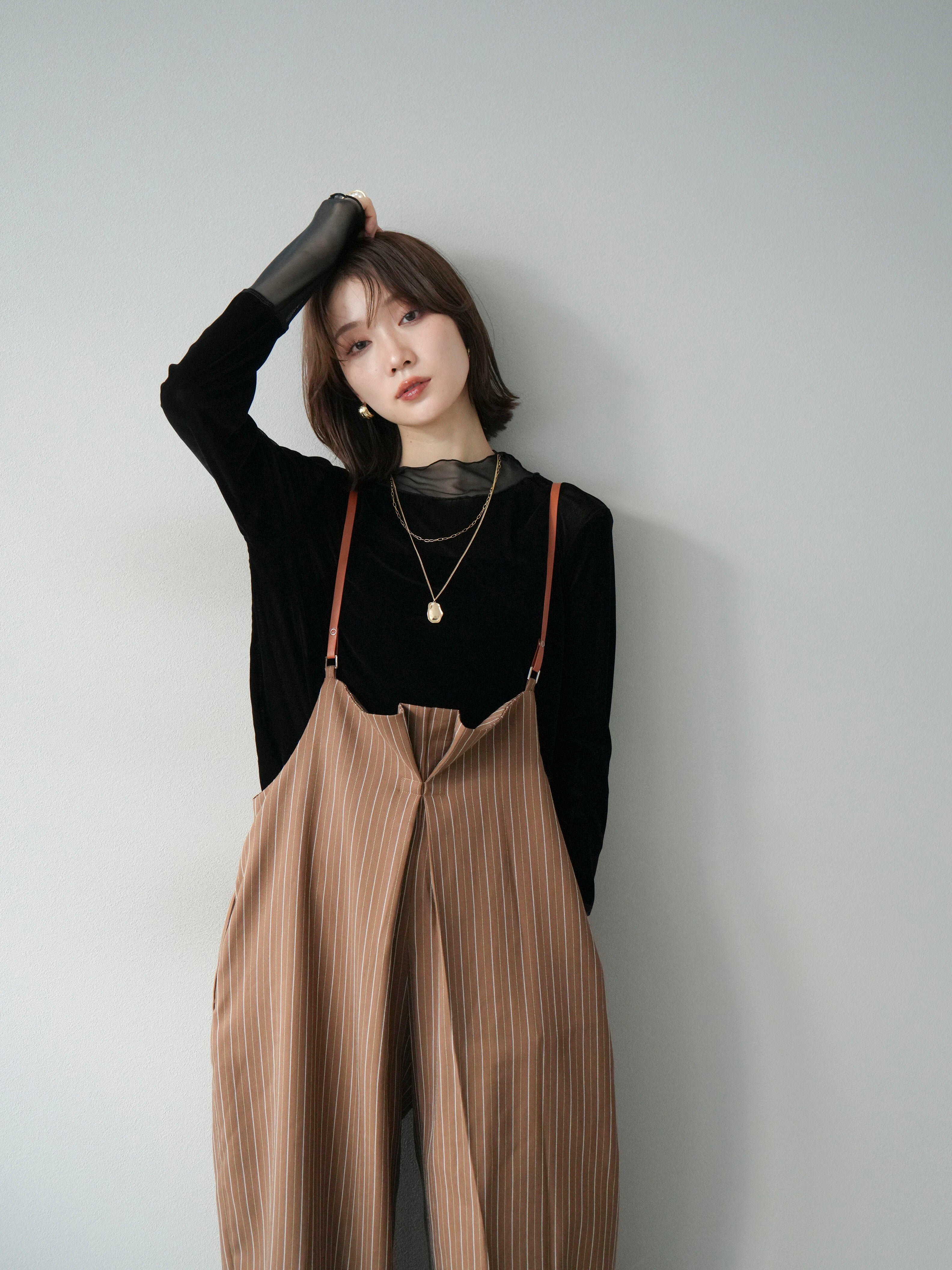 SET]ヘリンボーンストライプサロペット+シアー切替ベロアトップス(2set