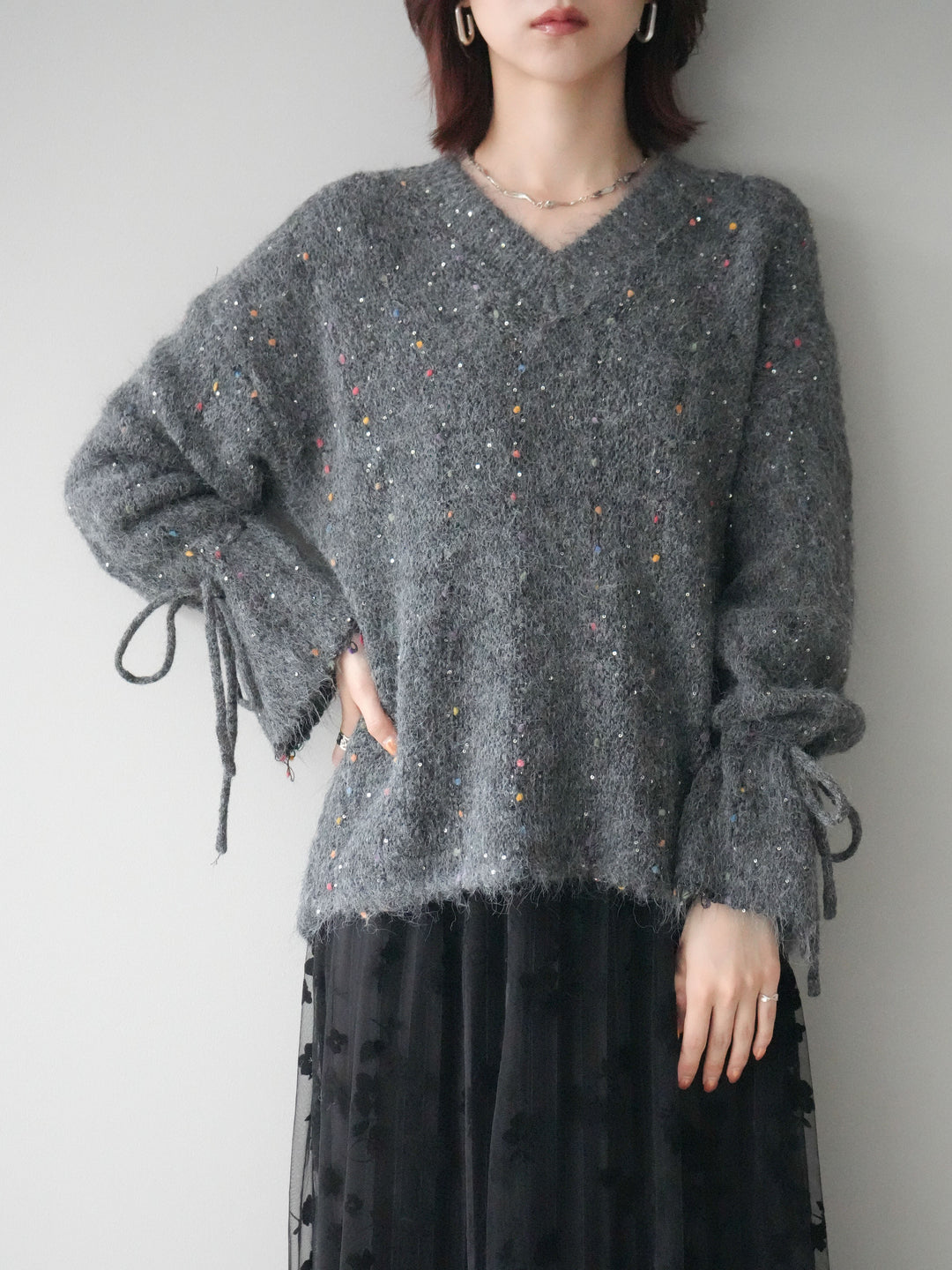 [SET]キャンディースリーブカラーネップスパンコールニットプルオーバー+フラワーフロッキーチュールプリーツスカート(2set)