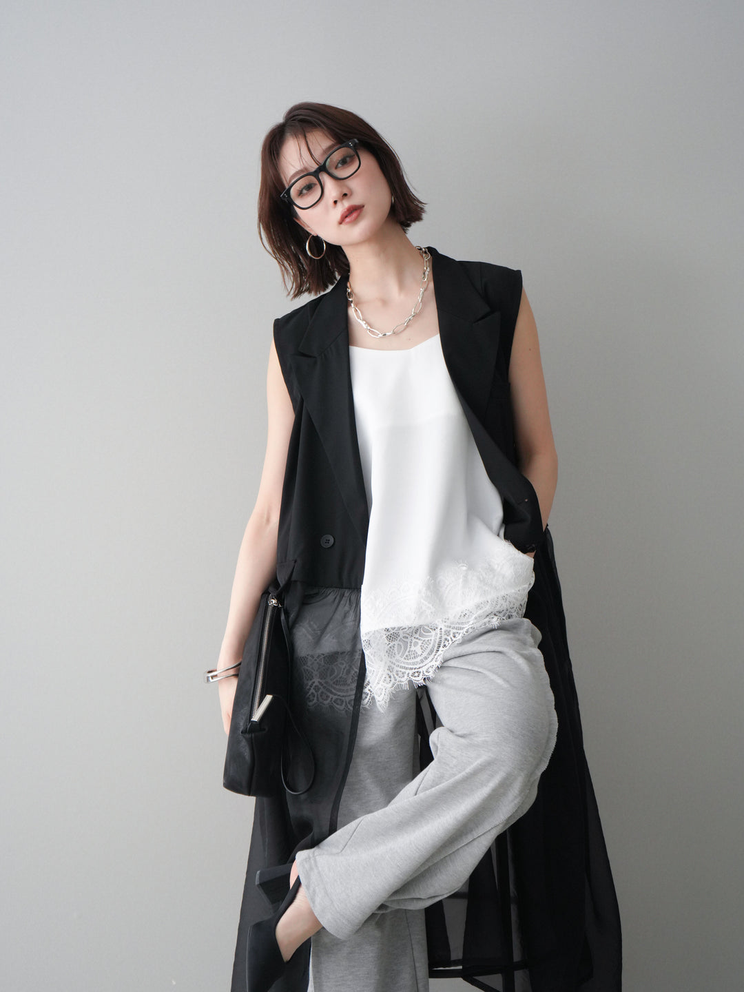 [SET]シアーレイヤードテーラードロングジレ+レーストリムキャミソール+2WAYデザインスウェットパンツ(3set)