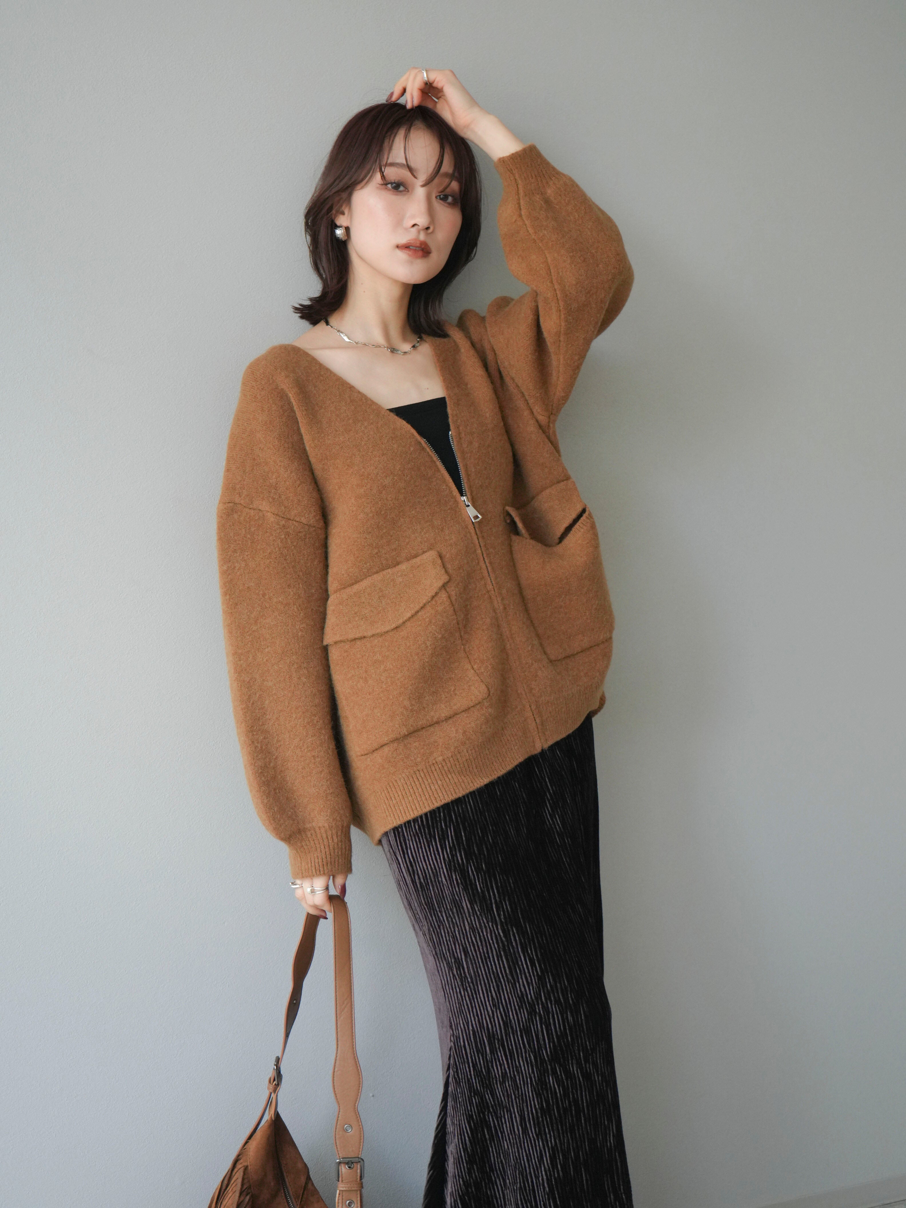 予約]BIGポケットジップニットカーディガン/camel – Lumier