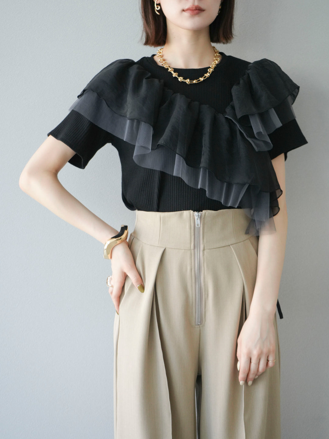 [予約]アシメフリルドッキングカットソー/ブラック