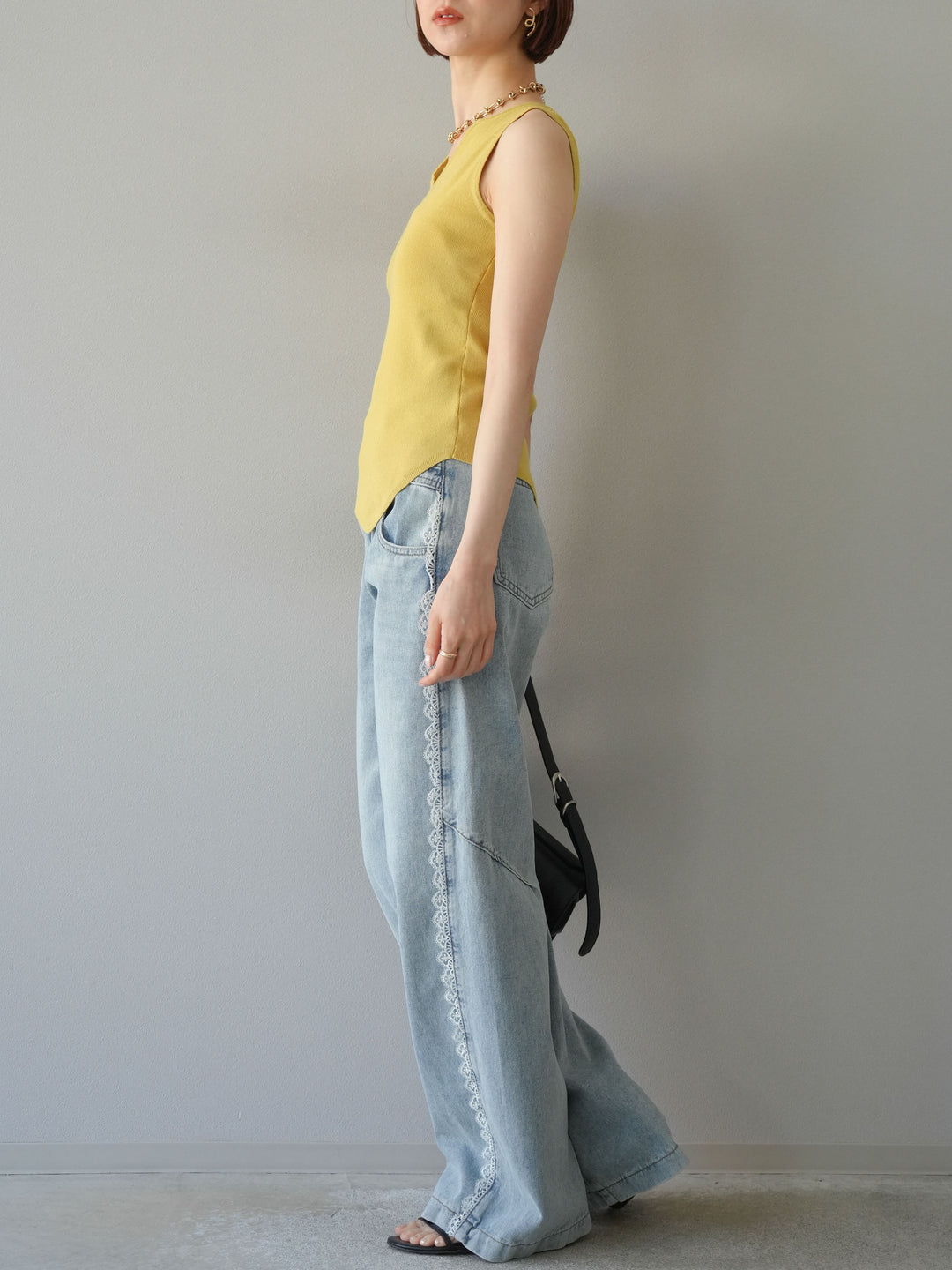 [SET]カシュクールノースリーブニットトップス+ラインレースデニムパンツ(2set)