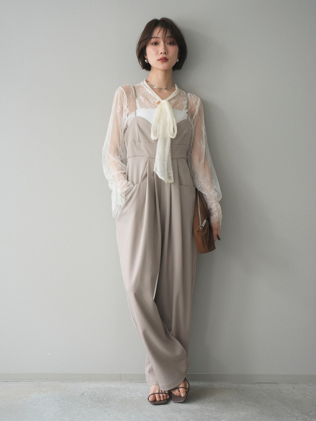 [SET]バックデザインサロペット+リバーレースボウタイトップス(2set)