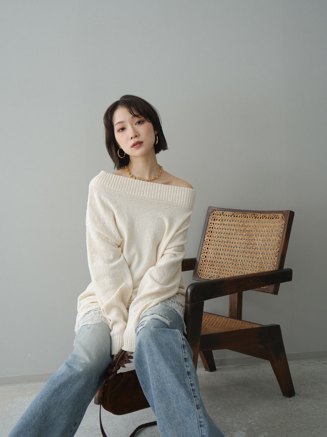 [予約]アシンメトリーレースヘムニットプルオーバー/ivory