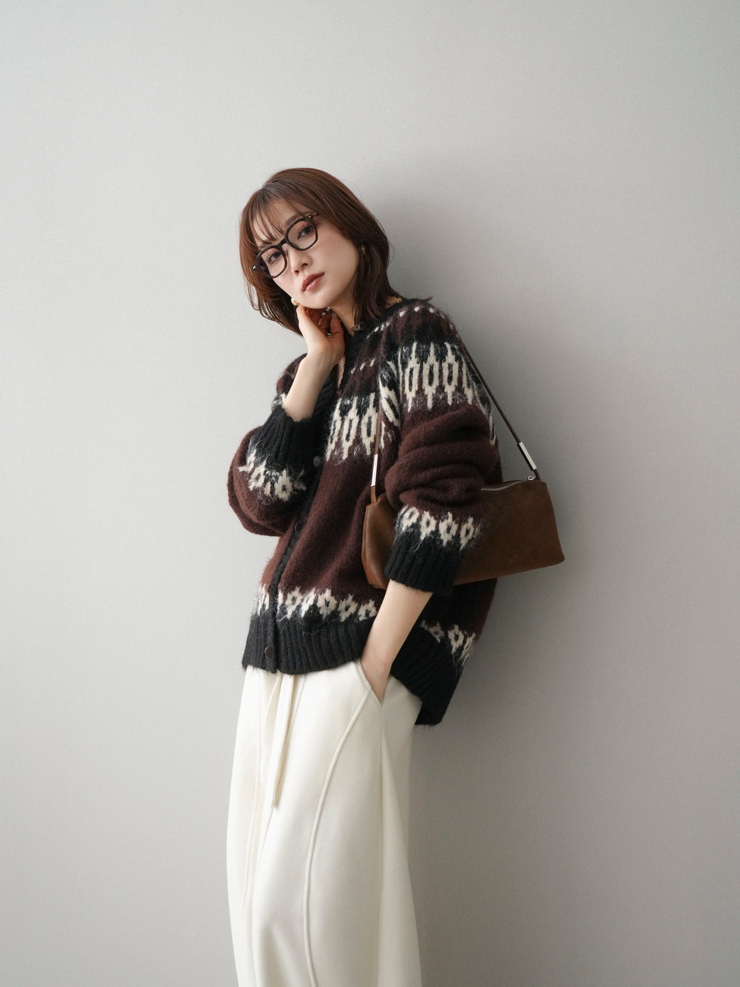 [予約]トグルボタン求心柄ニットカーディガン/brown