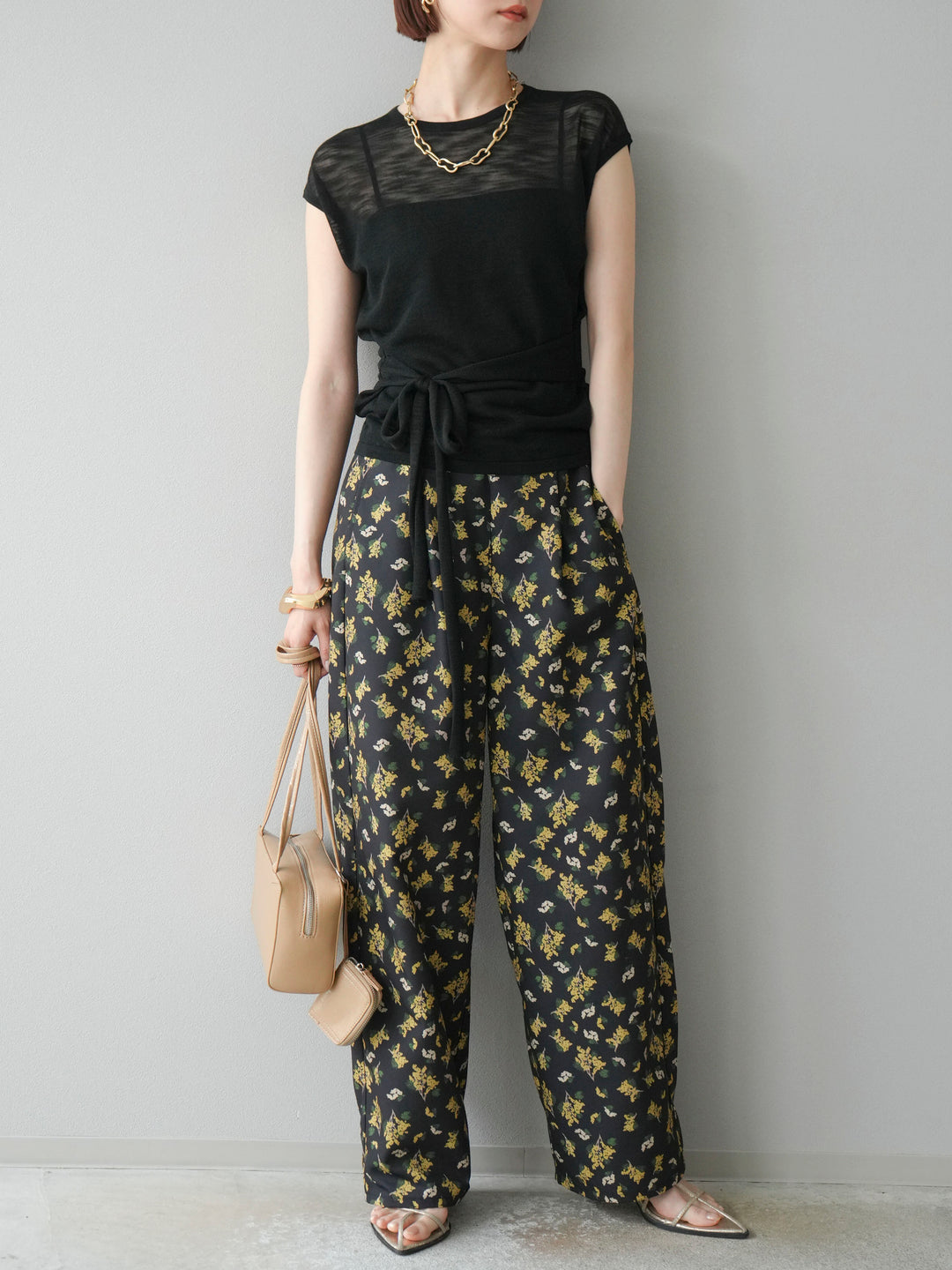 [予約]ブーケプリントタックパンツ/ブラック