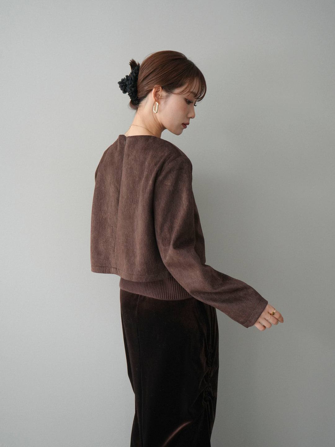 [予約]リブニットレイヤードスエードプルオーバー/brown