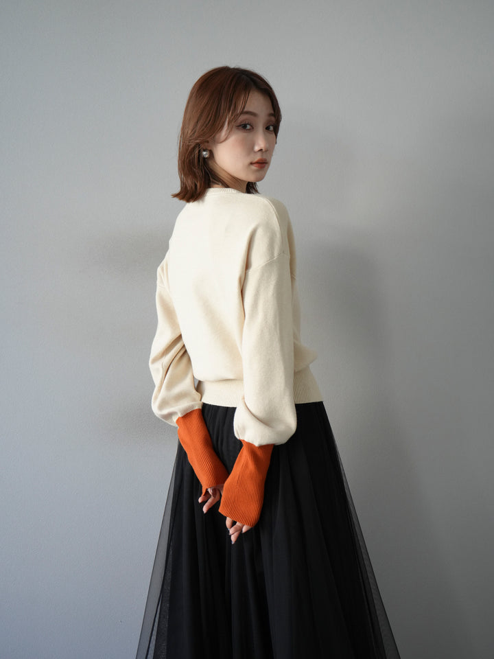 [予約]袖配色フロントスリットニットプルオーバー /アイボリー