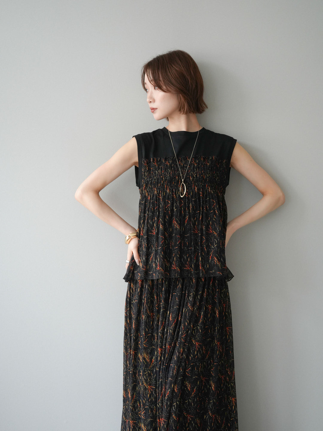 [予約]チュールプリントノースリーブトップス/black