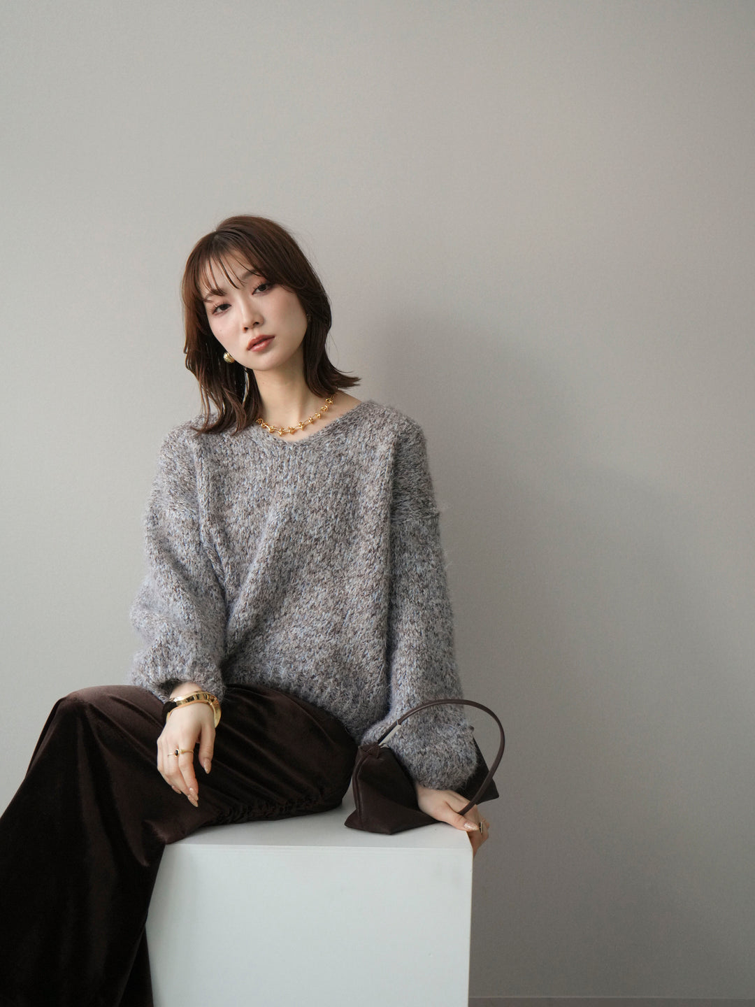 [予約]Vネックミックスヤーンニットプルオーバー/blue