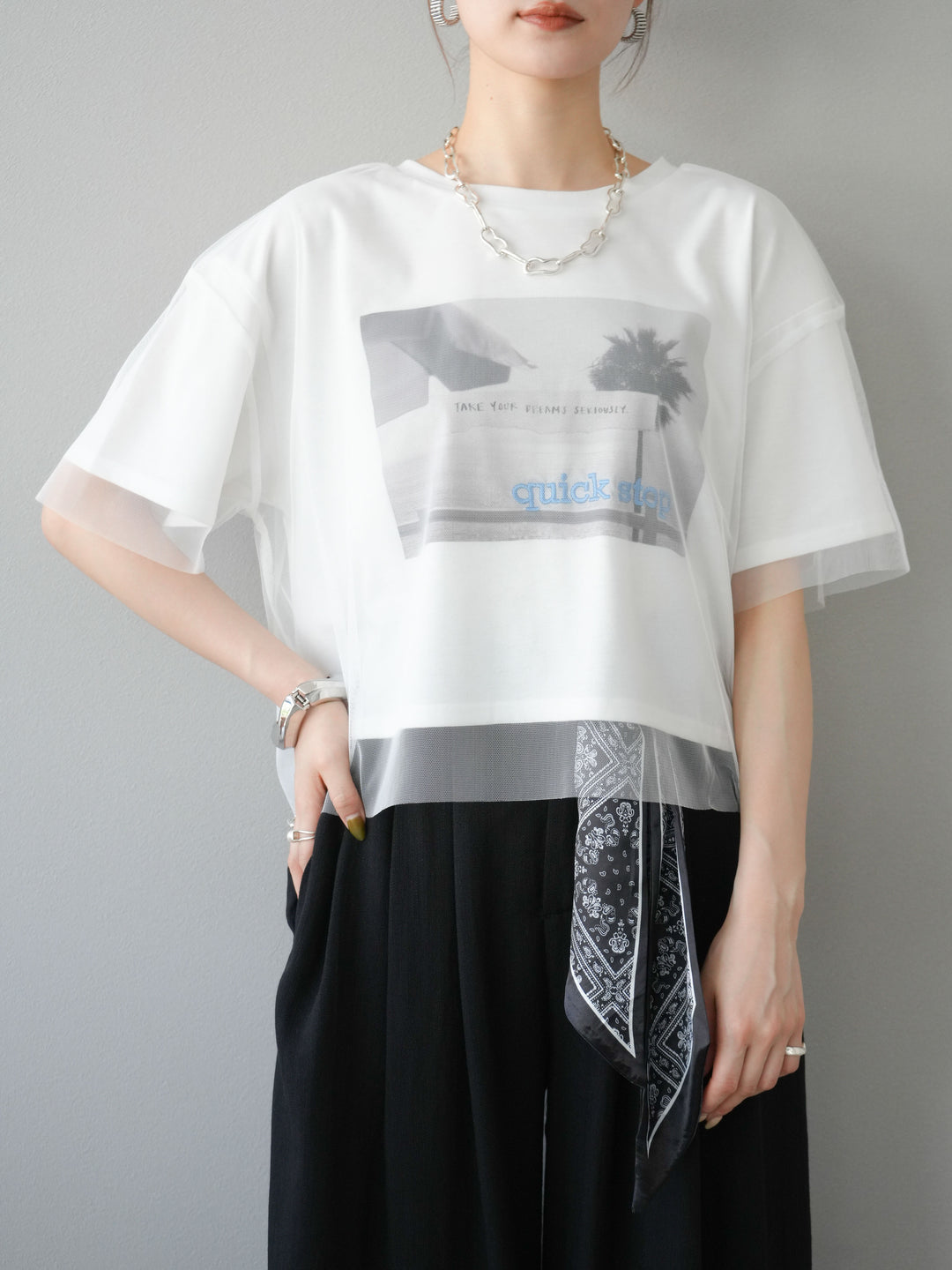 [予約]チュールドッキングフォトTシャツ/オフホワイト×ブルー