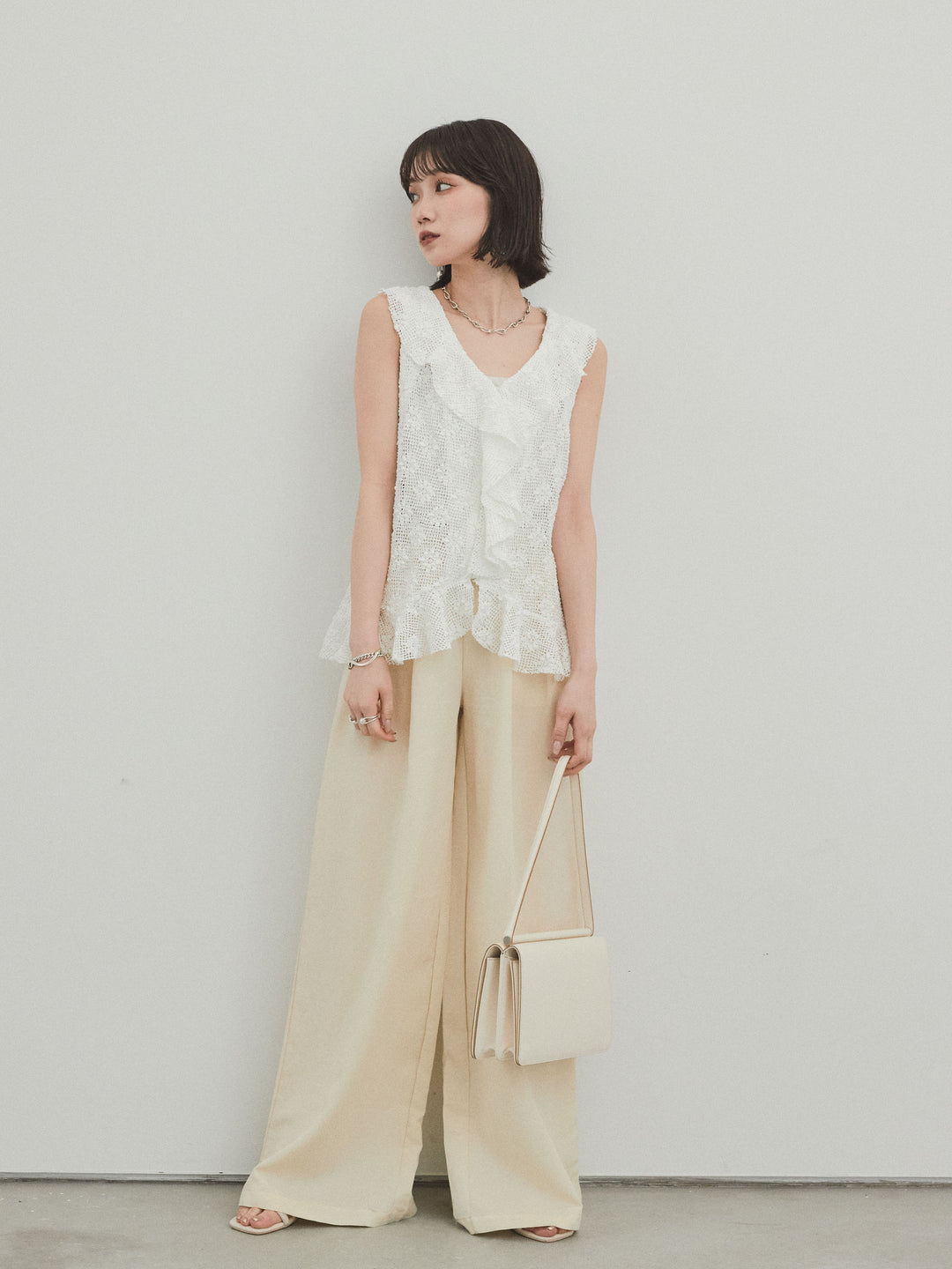 [SET]テープヤーンラッフルノースリトップス+リネンタッチタックワイドパンツ (2set)