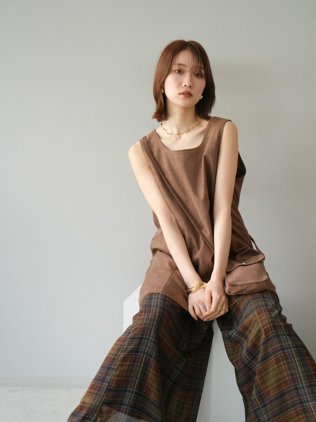 [予約]ショルダーポーチ付スウェードミニワンピース/ブラウン