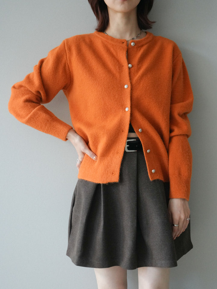 [SET]アンティークボタンニットカーディガン+ベルト付きタックミニスカート(2set)