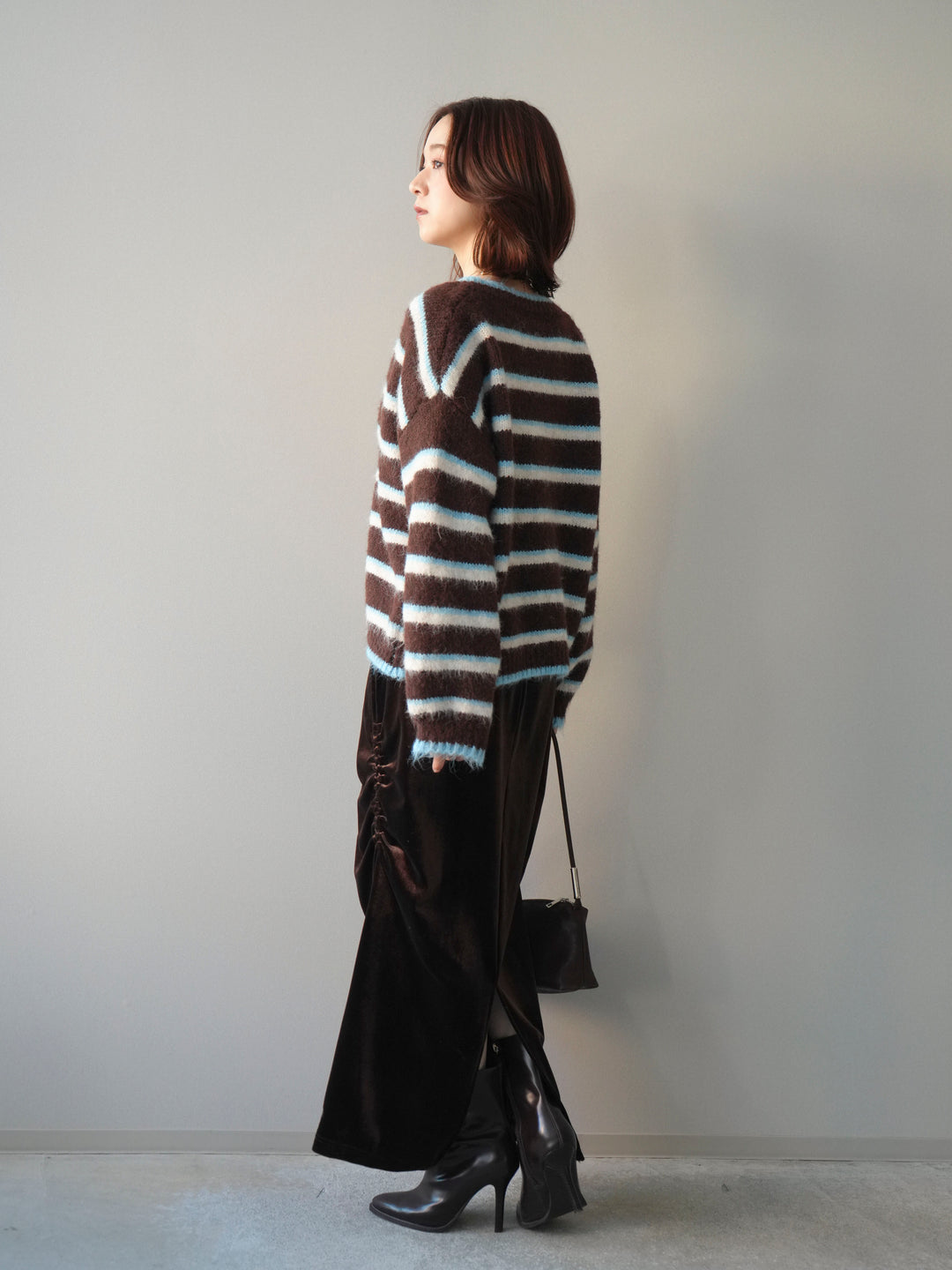 [SET]ウールタッチ配色ボーダーニットカーディガン+ギャザーベロアスカート(2set)