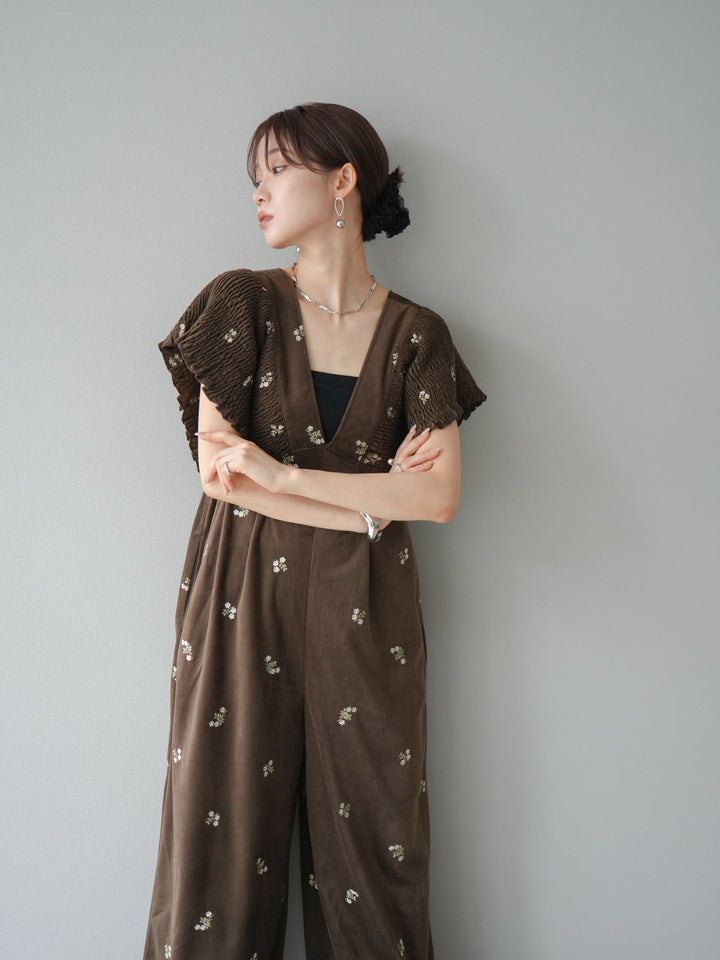 [予約]ベロアフラワー刺繍シャーリングサロペット/ブラウン