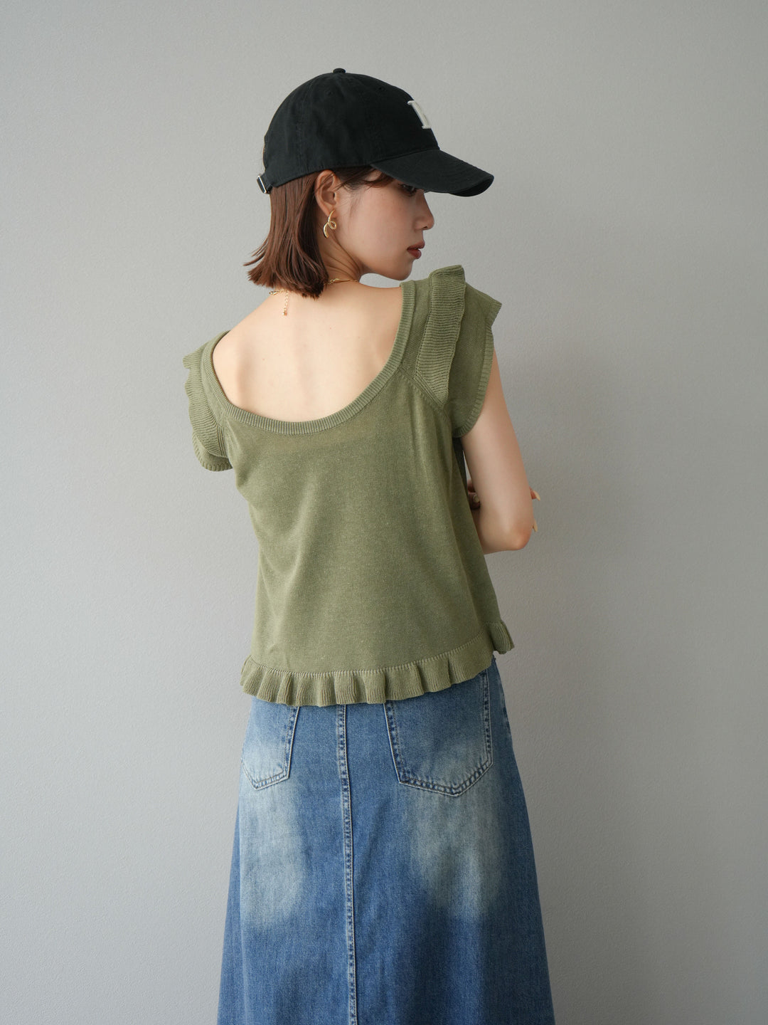 [予約]リネンタッチフリルニットタンクトップ/カーキ