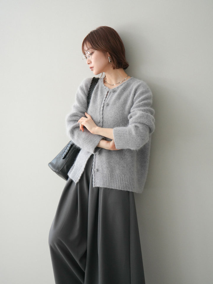 [予約]くるみボタンニットカーディガン/gray