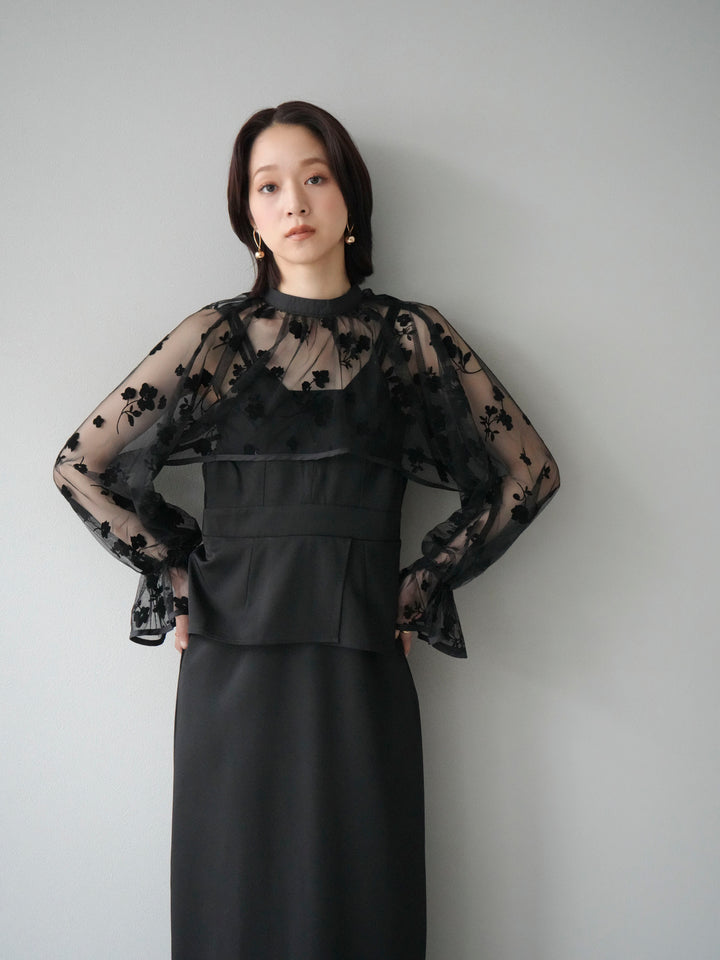 [予約]チュールフラワーフロッキーショートブラウス/ブラック