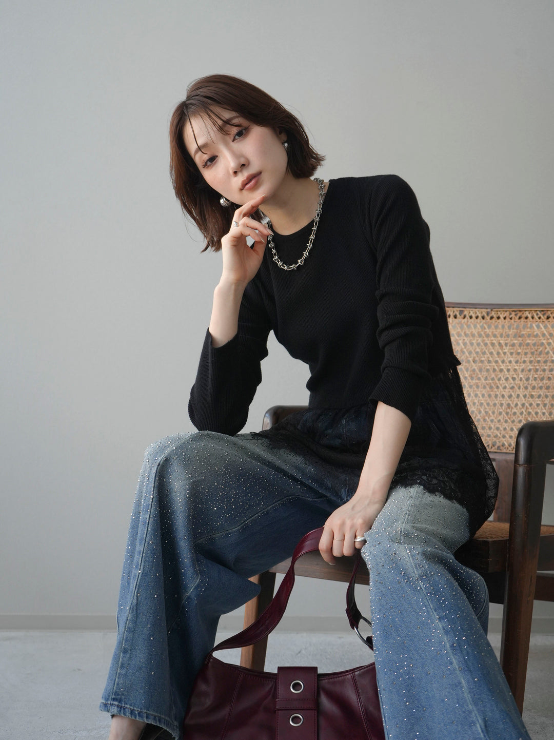 [SET]クルーネックレースドッキングリブニットトップス+フロントビジューカーブデニムパンツ(2set)