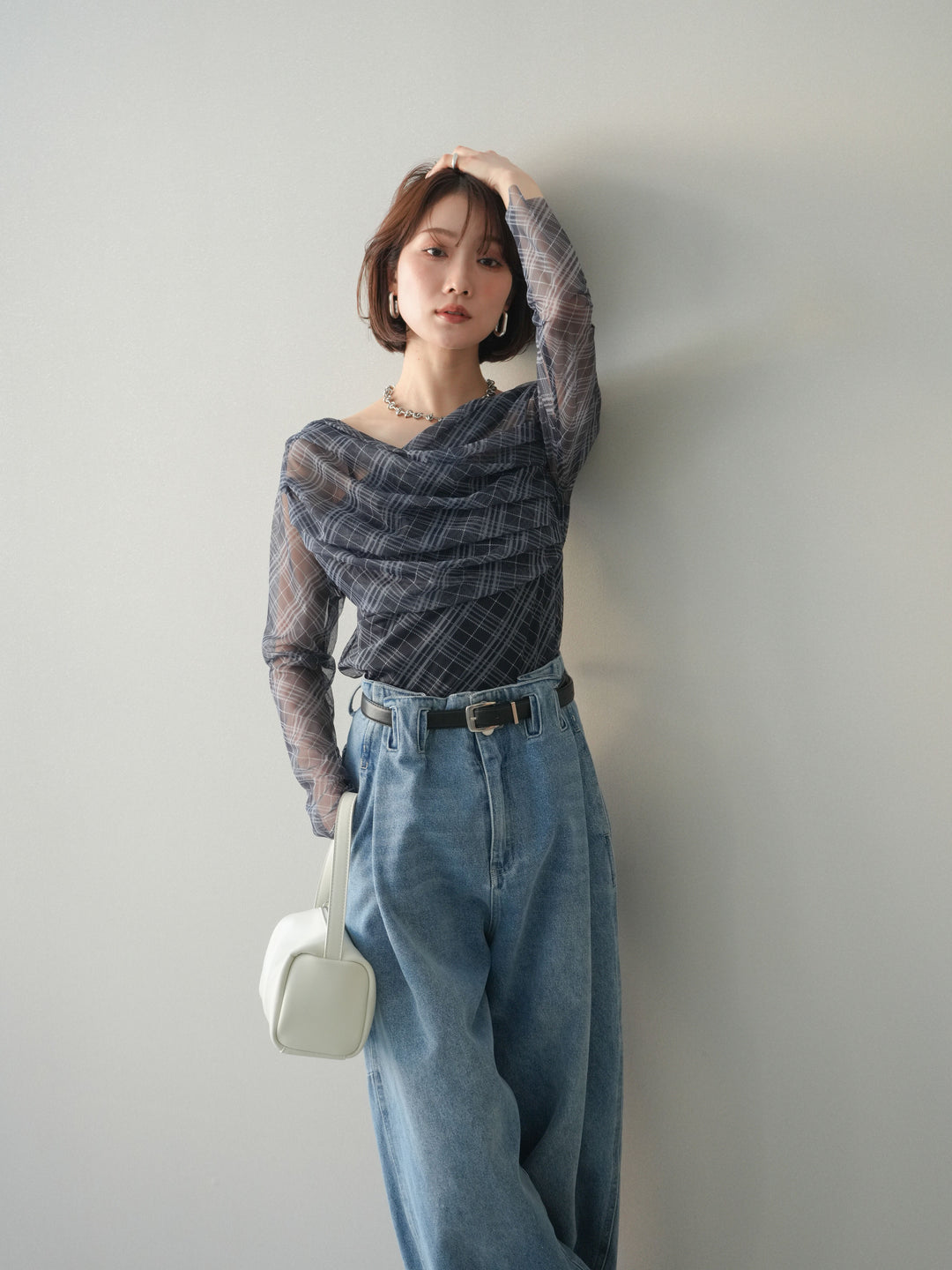 [予約]チュールバイアスチェックプリントタックネックトップス/navy