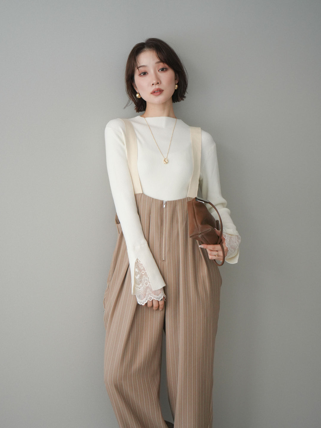 [SET]袖スカラップレースオフネックニットトップス+グログランテープストライプサロペット(2set)