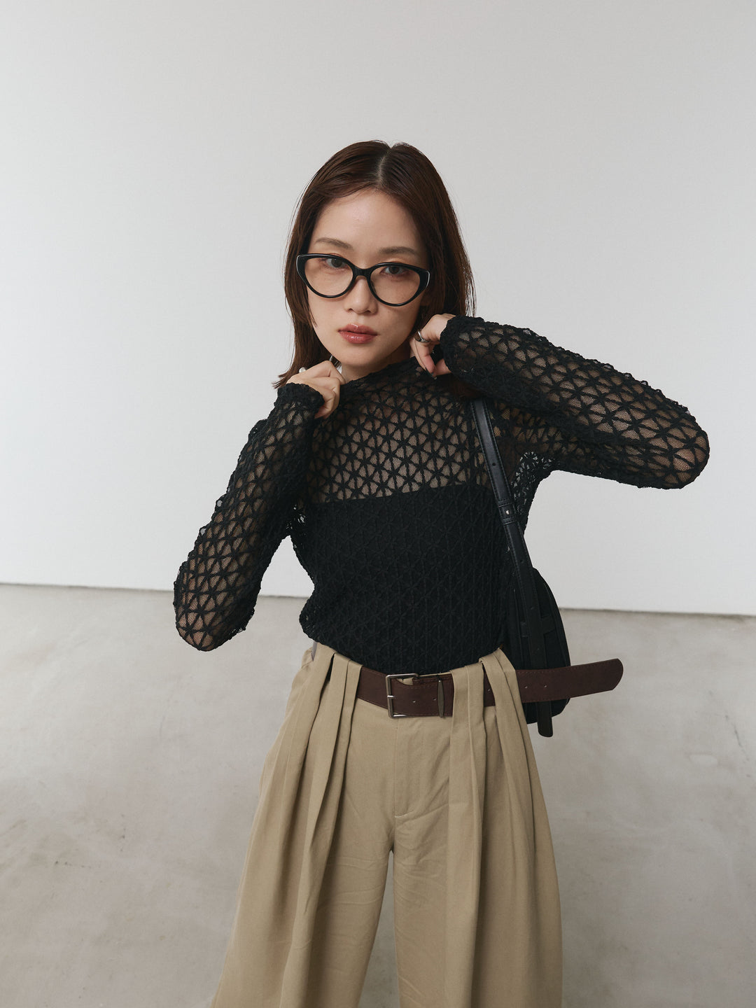 【Allure】[SET]フラワーレーストップス+ベルト付ダブルループワイドパンツ(2set)