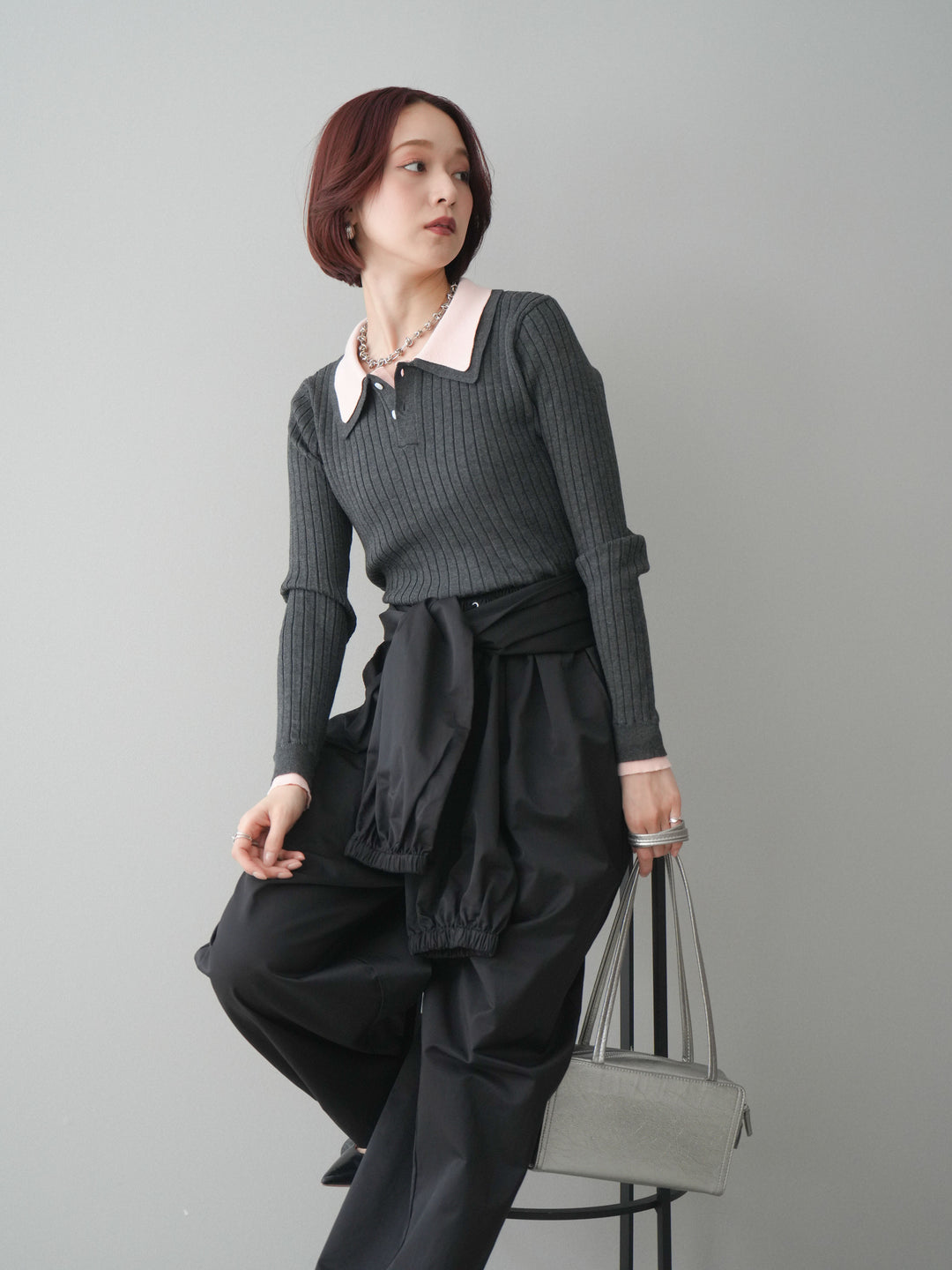 [予約]ダブル襟ポロリブニットトップス/charcoalgray