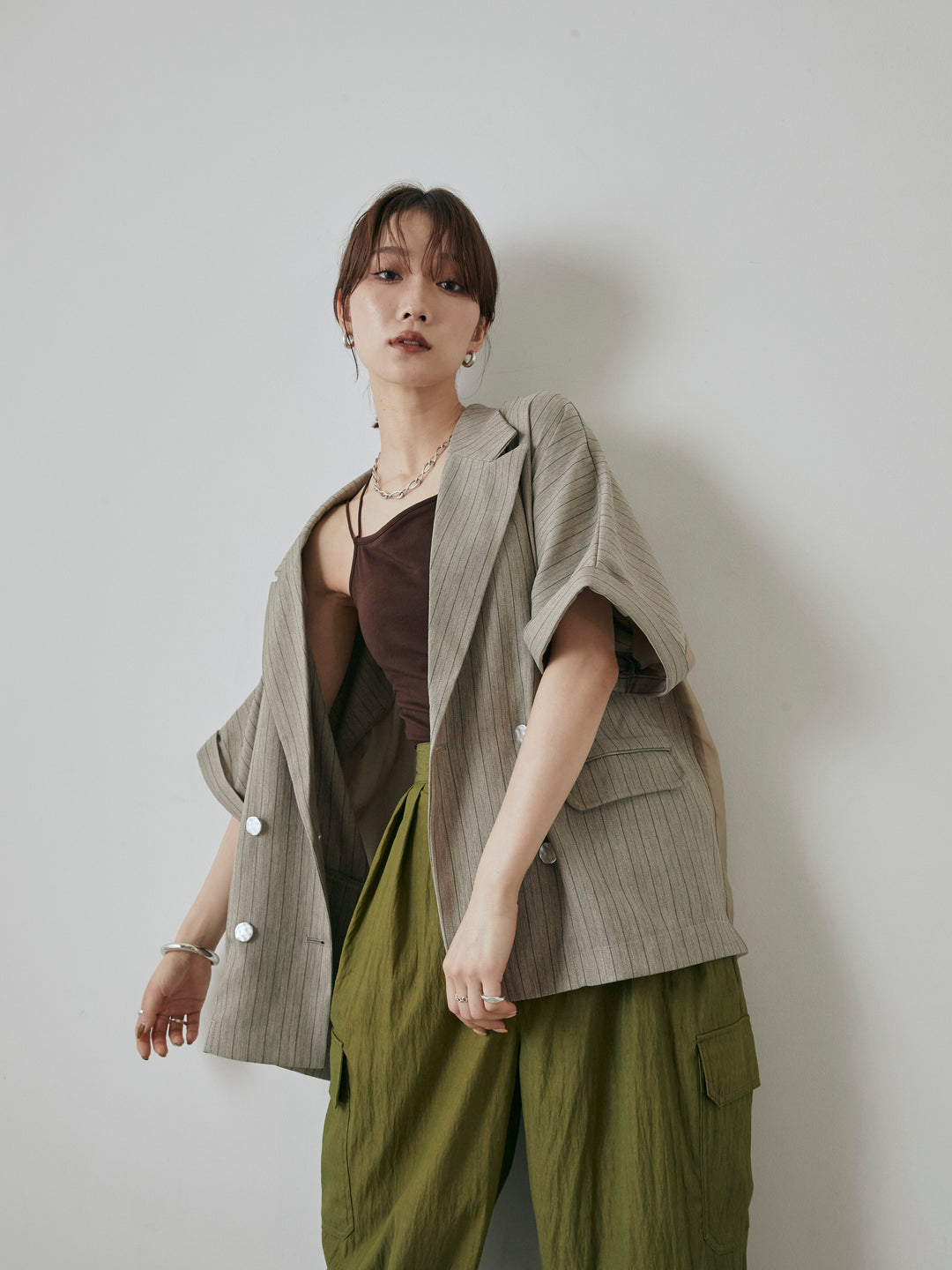 [予約]バックオーガンジーヘリンボーンストライプハーフジャケット/グレージュ