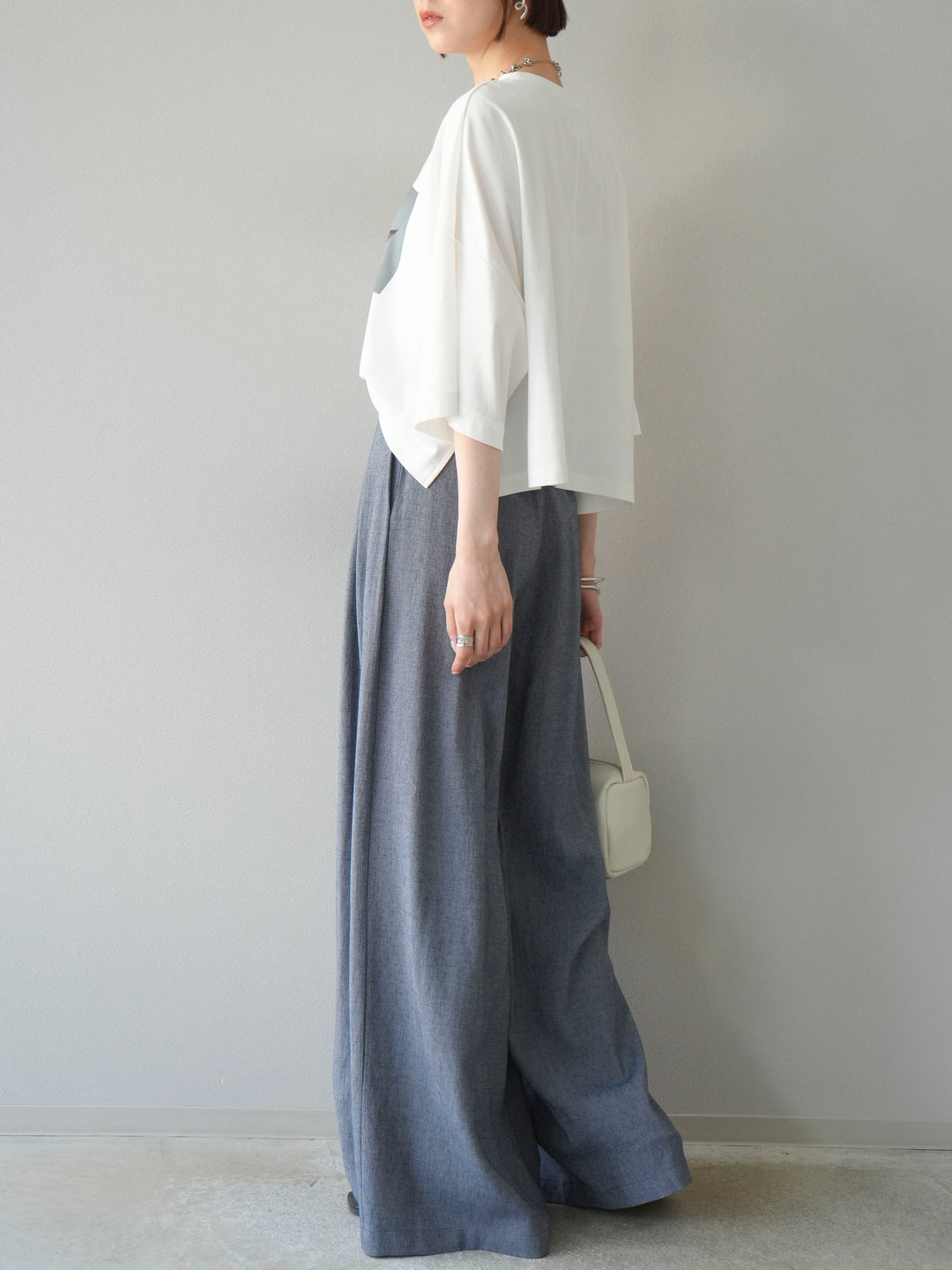 【預購】仿亞麻雙褶設計寬褲/藏青色