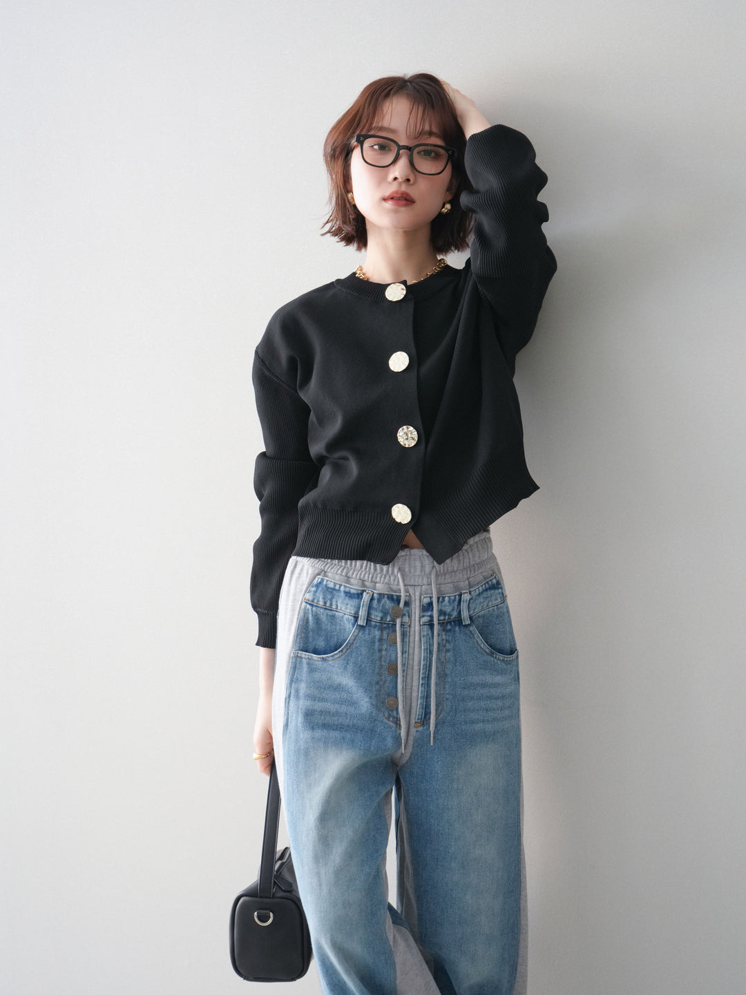 [SET]メタルボタンクルーネックニットカーディガン+デニム切替スウェットパンツ(2set)