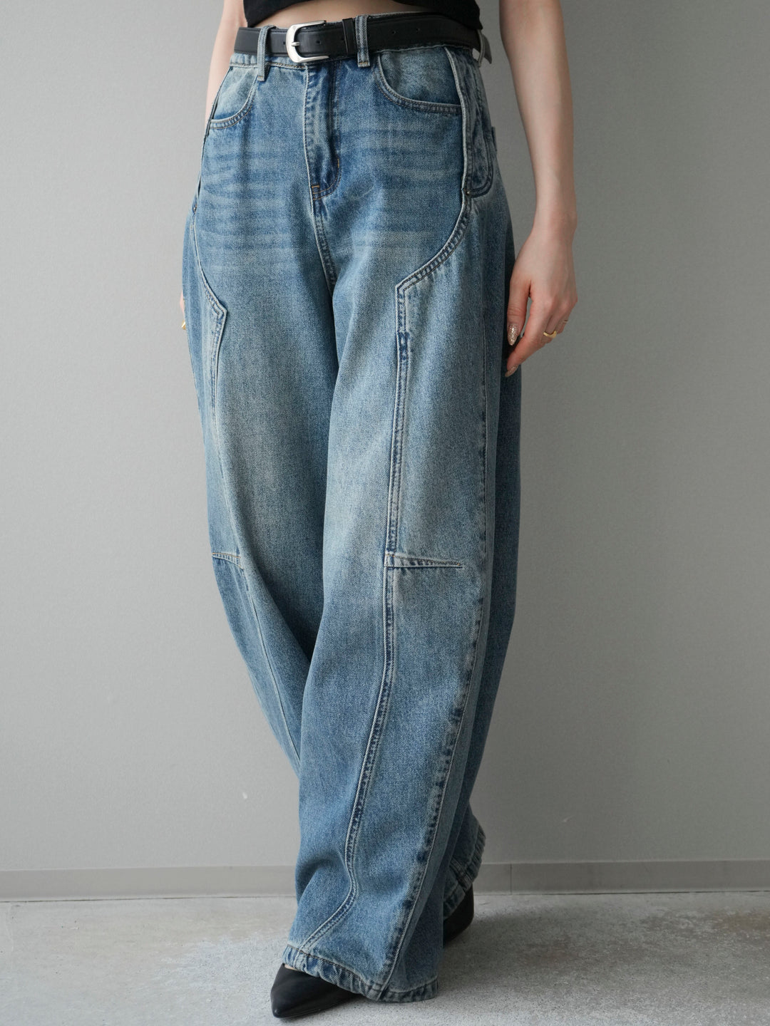 [予約]ベルト付3Dカーブデニムパンツ/blue