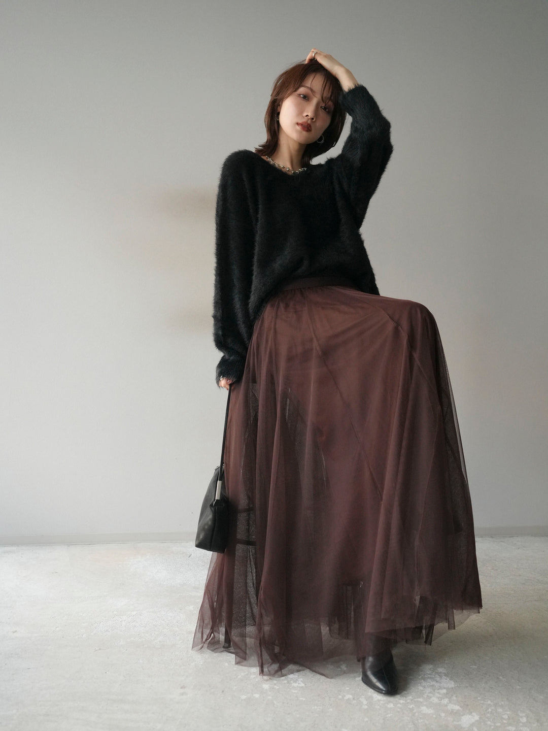 [予約]バックリボンVネックシャギーニットプルオーバー/black