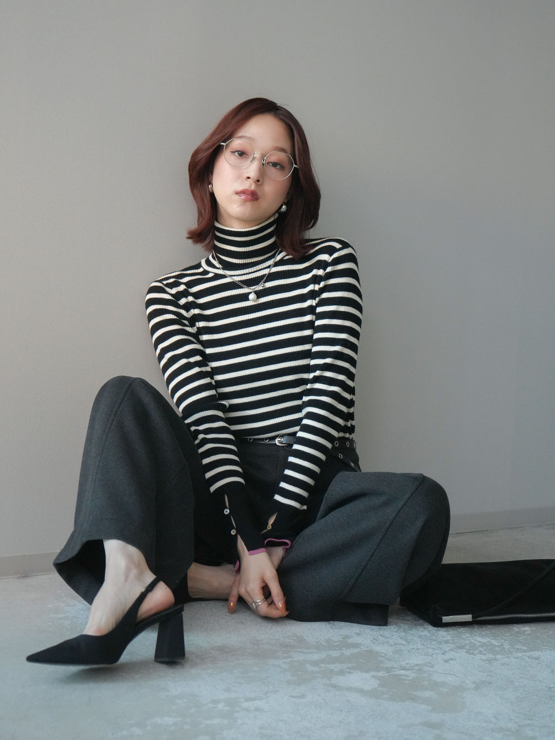 [SET]袖配色ハイネックボーダーリブニットトップス+ベルト付き裏起毛ワイドパンツ(2set)