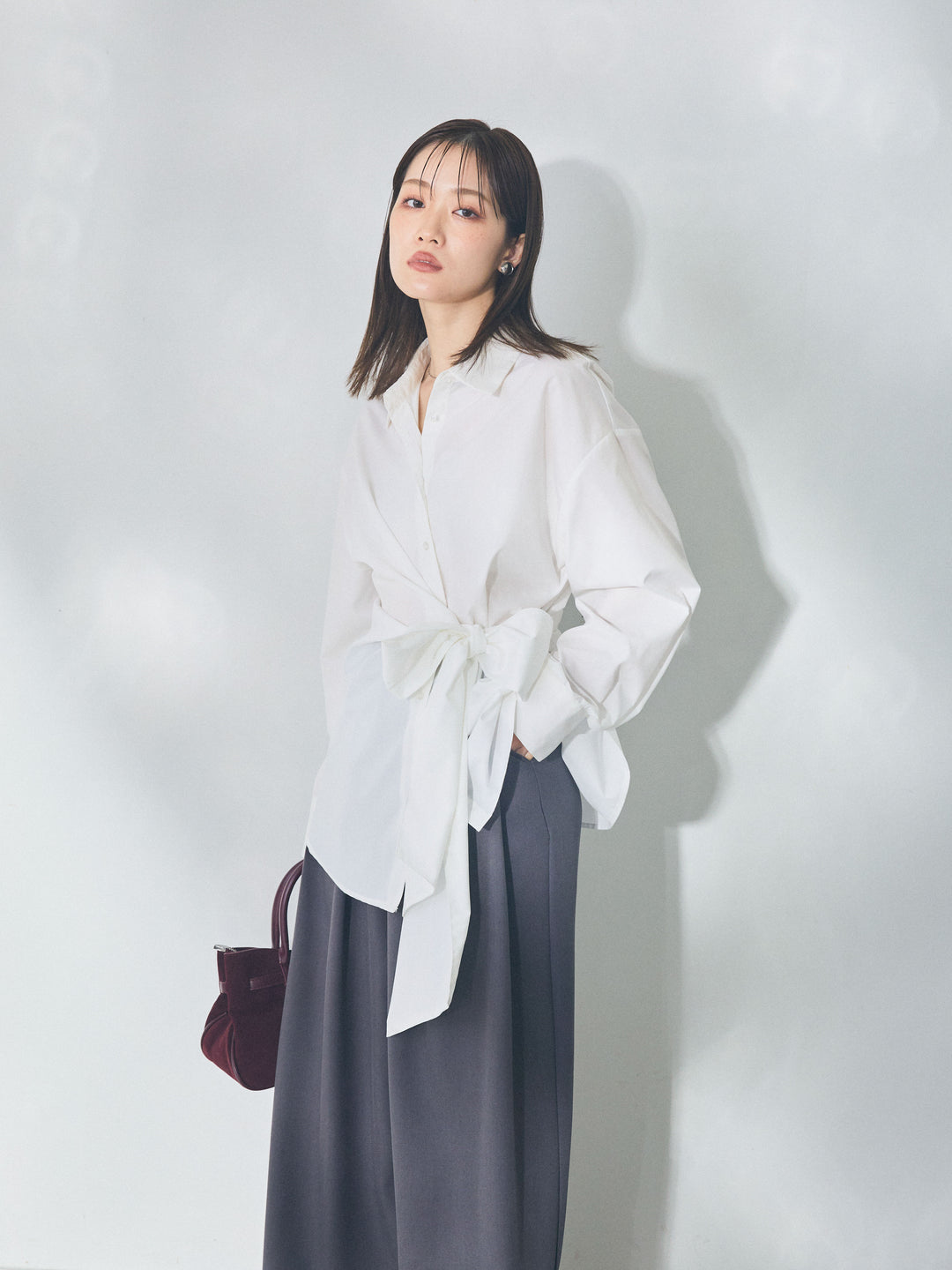 【Allure】[SET]ウエストアシメリボンシャツ+ベルトループデザインワイドパンツ(2set)