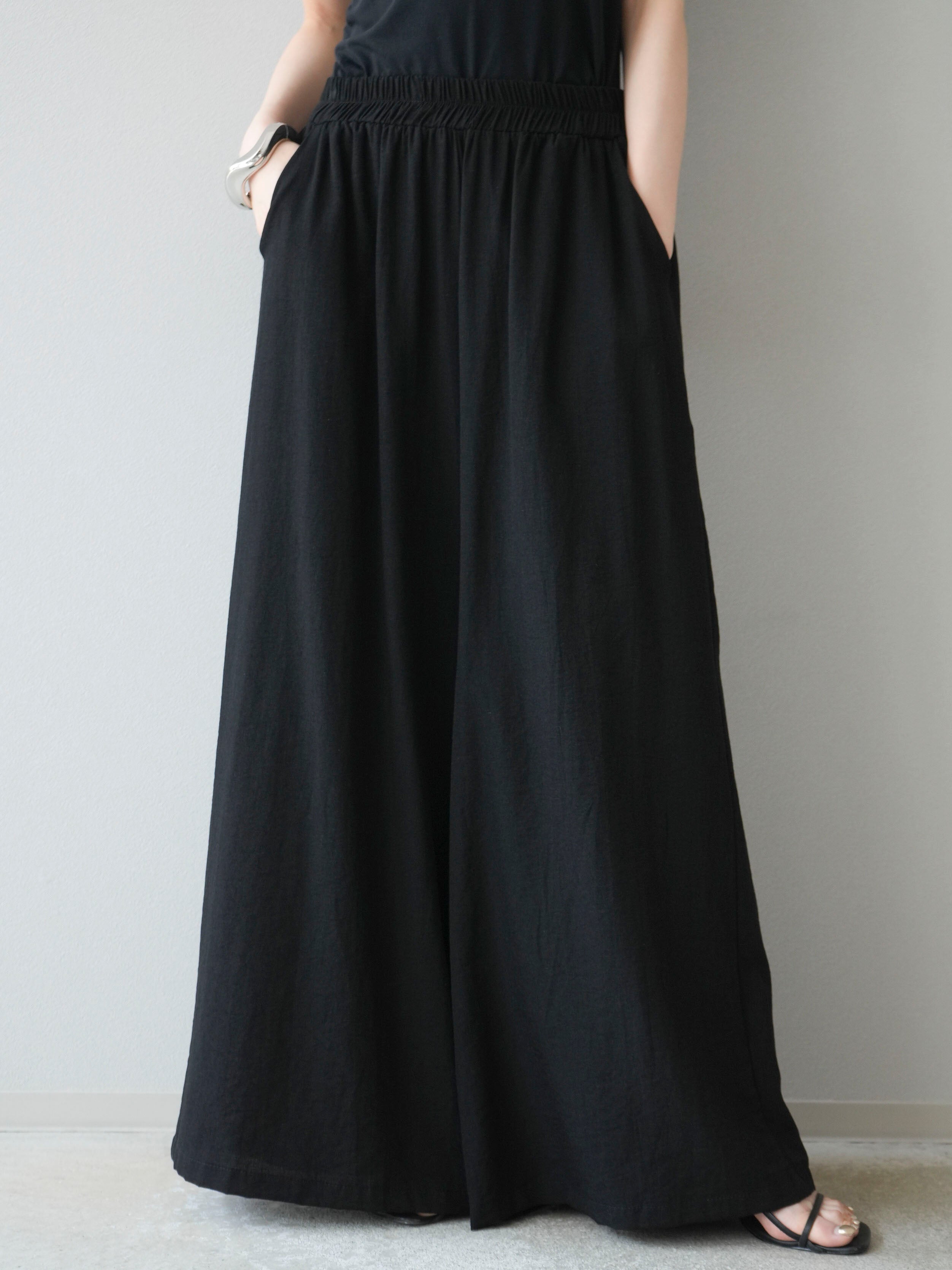 予約]リネンタッチスーパーワイドパンツ/ブラック – Lumier