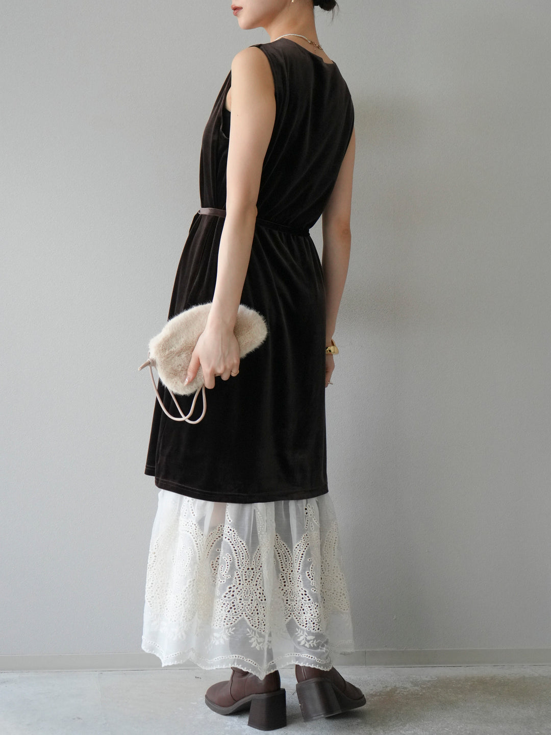 [予約]裾コットンレースベロアワンピース/ブラウン