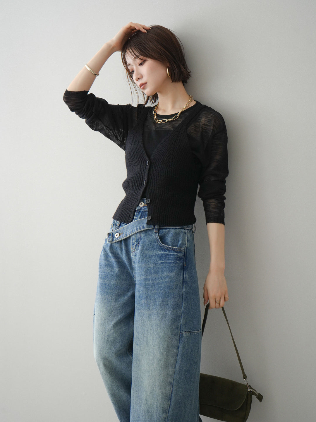 [予約]ビスチェアンサンブルシアーニット/black