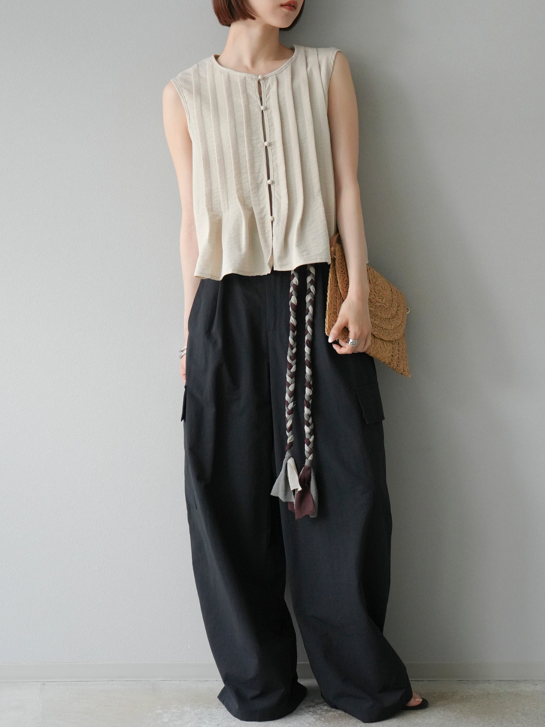 予約]リネンタッチタックブラウス/エクリュ – Lumier