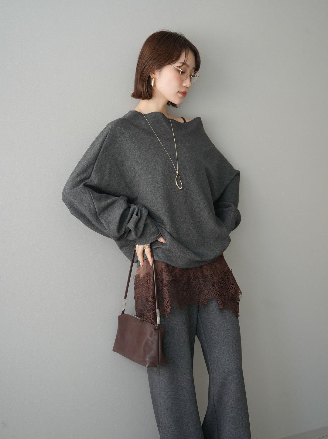 [SET]アシンメトリーオフショルポンチプルオーバー+イージーポンチワイドパンツ(2set)