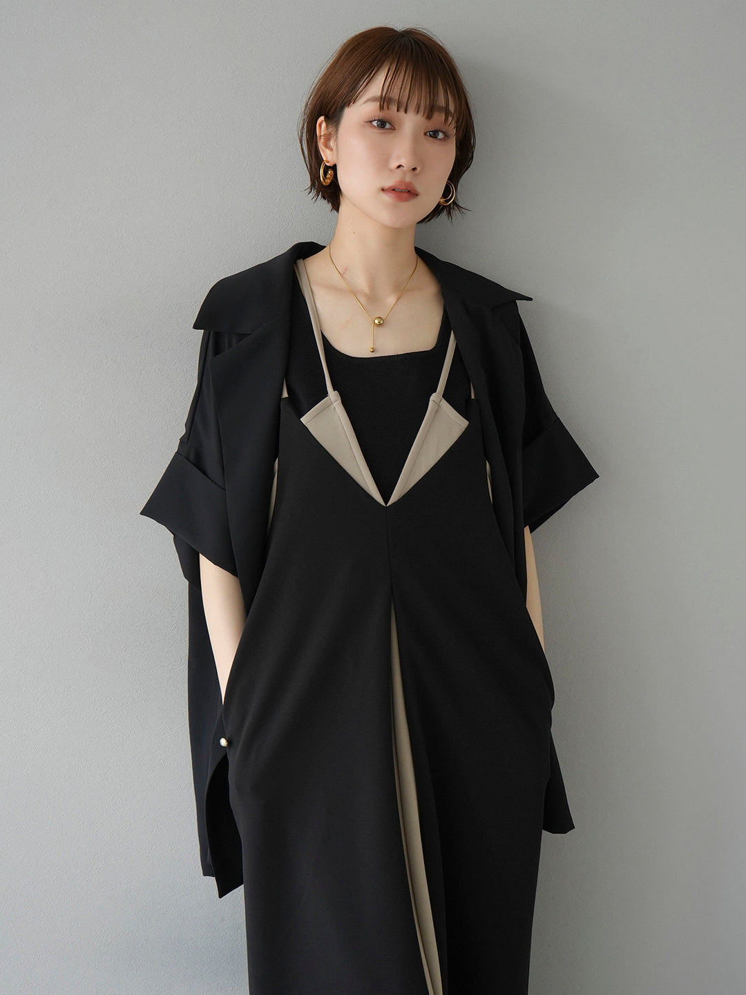 [SET] Bicolor layered design cami dress + double tailored shirt jacket (2set)
