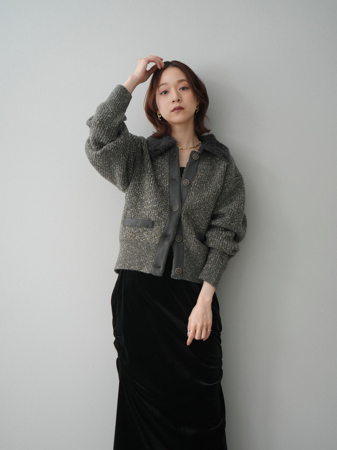 [SET]襟ボアミックスヤーンニットカーディガン+ギャザーベロアスカート(2set)