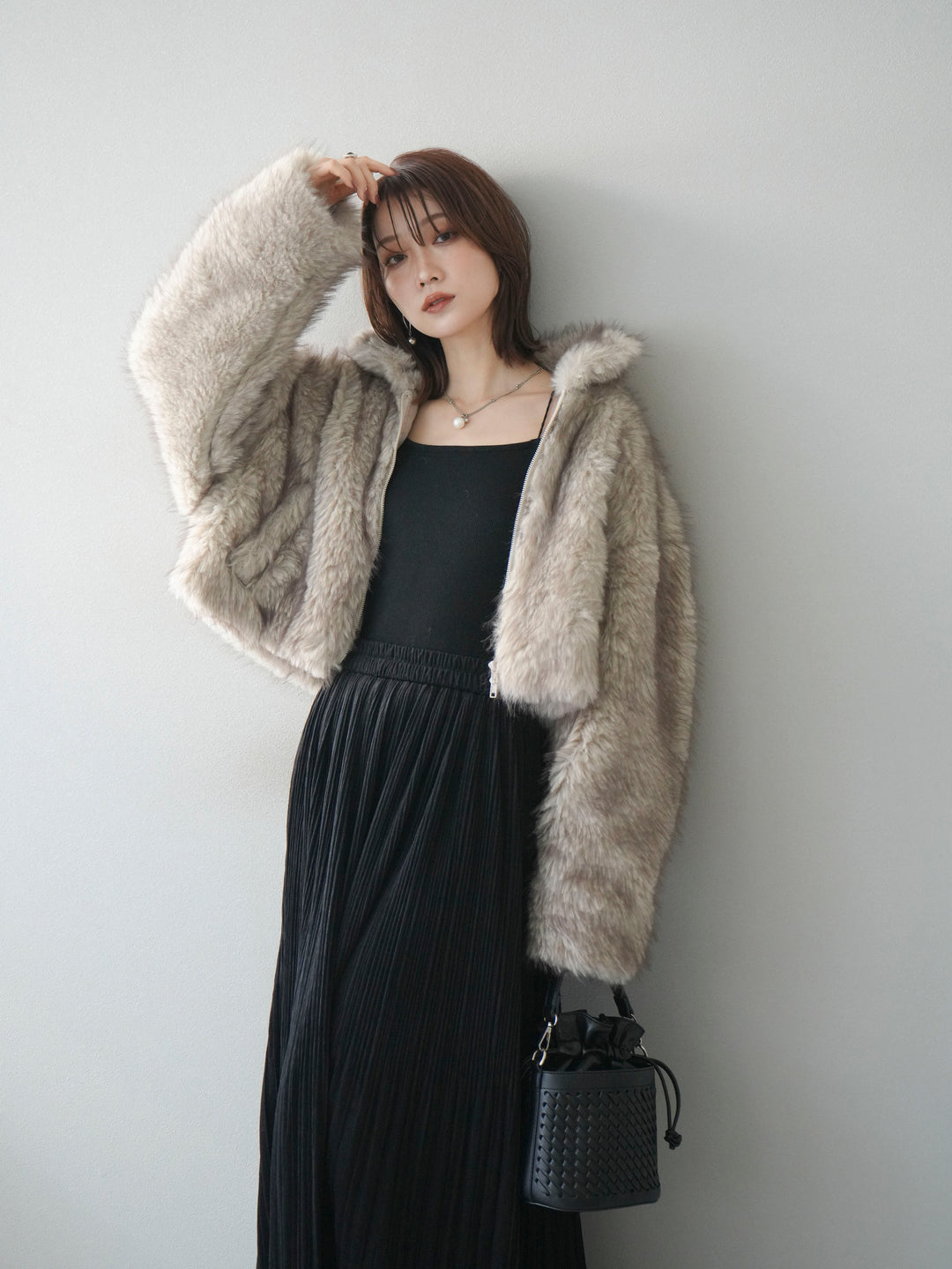 [予約]フェイクファーショートZIPジャケット/beigemix