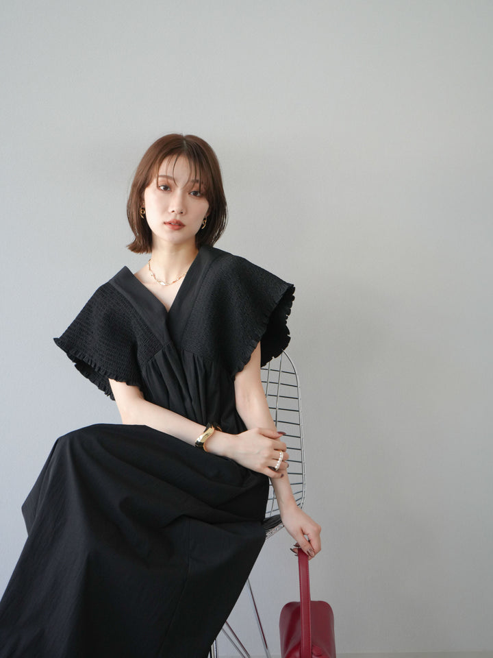 [SET] 褶皺V領連身裙 + 褶皺V領連身裙 (2件套)