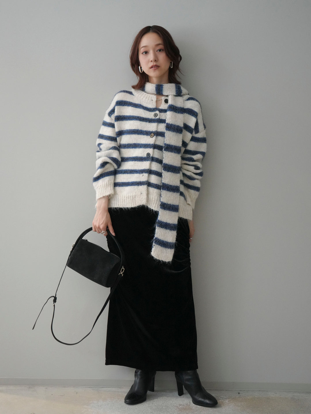 [SET]ボウタイ付きボーダーニットプルオーバー+ギャザーベロアスカート(2set)