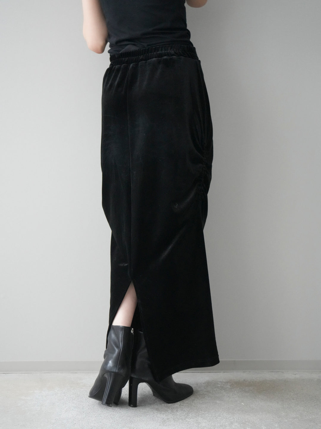 [予約]ギャザーベロアスカート/black